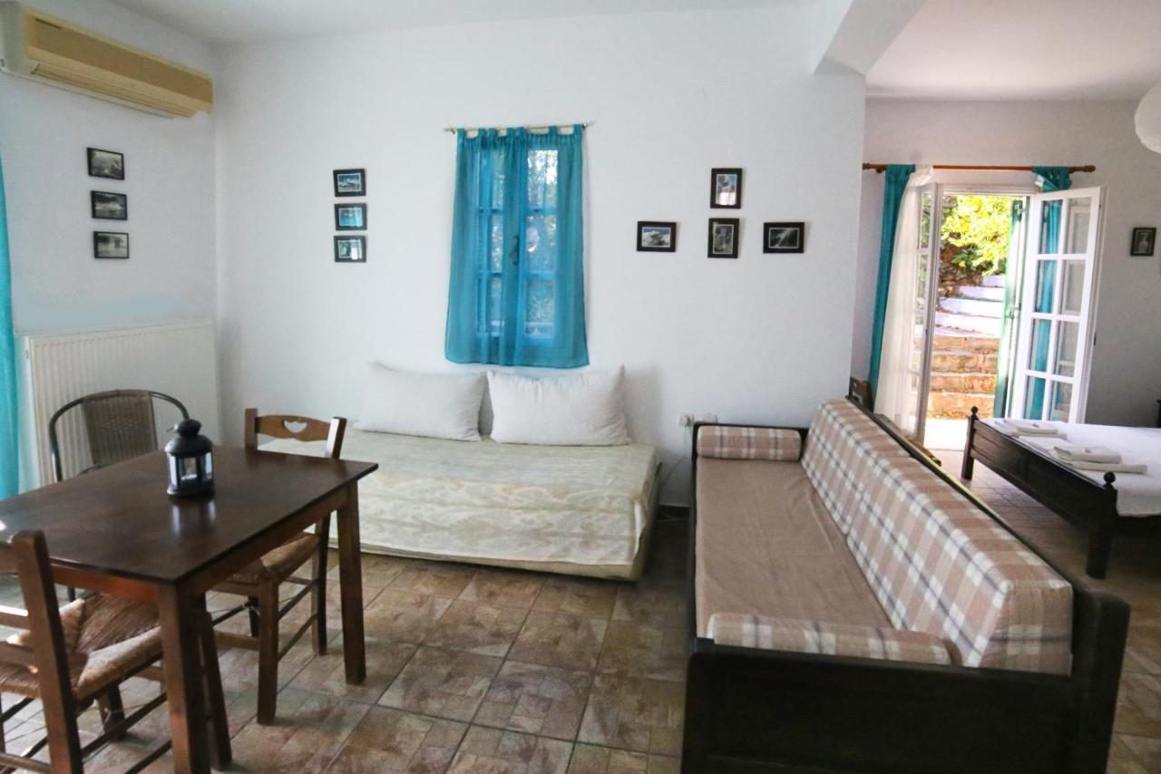 Studios Argyri Agios Kirykos  Bagian luar foto