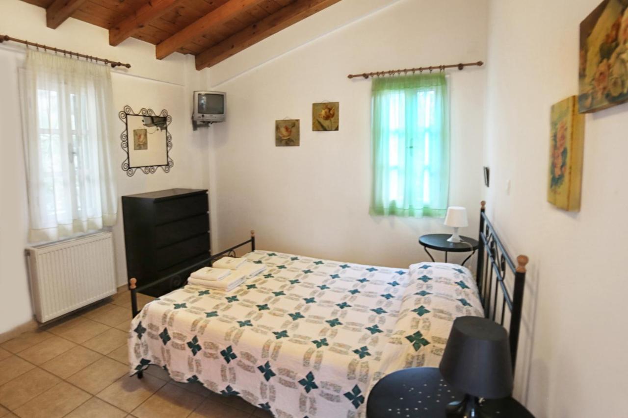 Studios Argyri Agios Kirykos  Bagian luar foto
