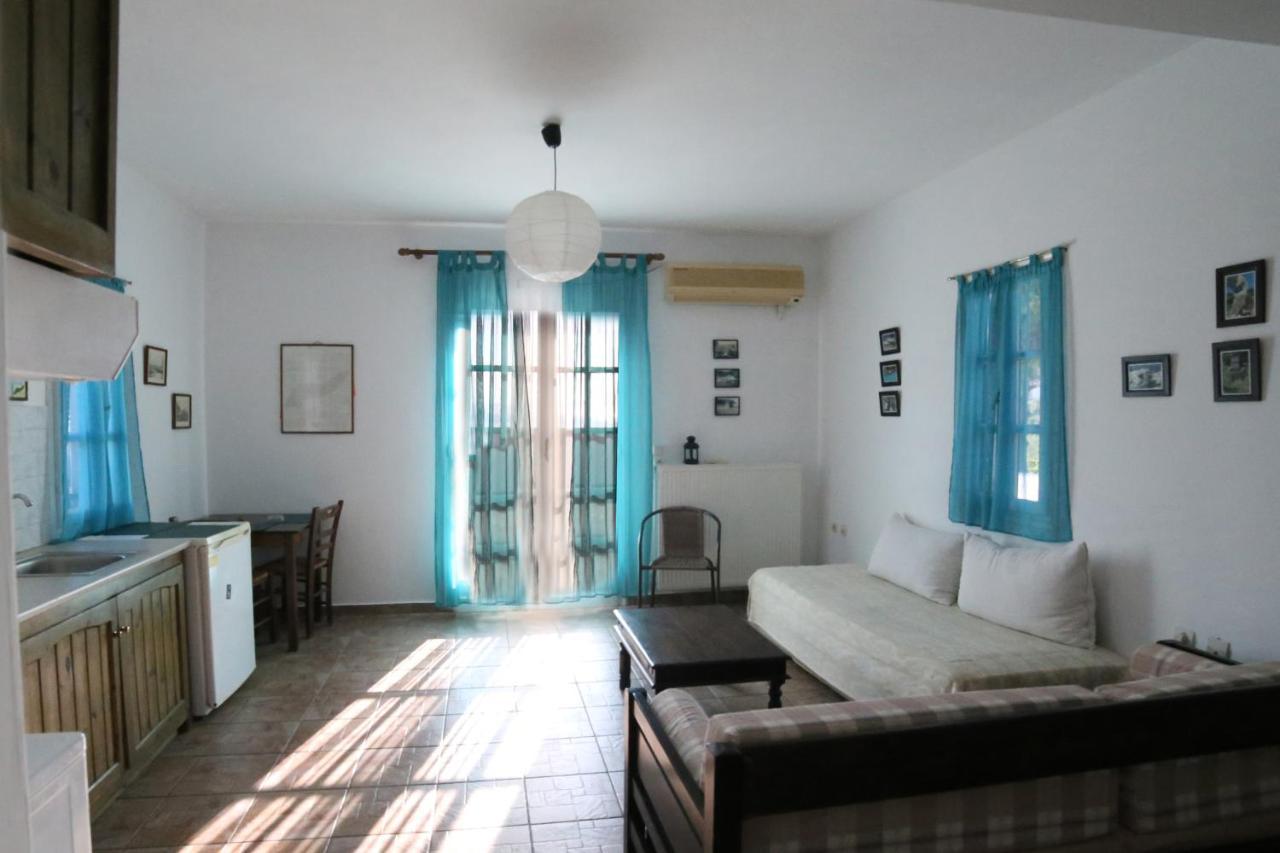 Studios Argyri Agios Kirykos  Bagian luar foto