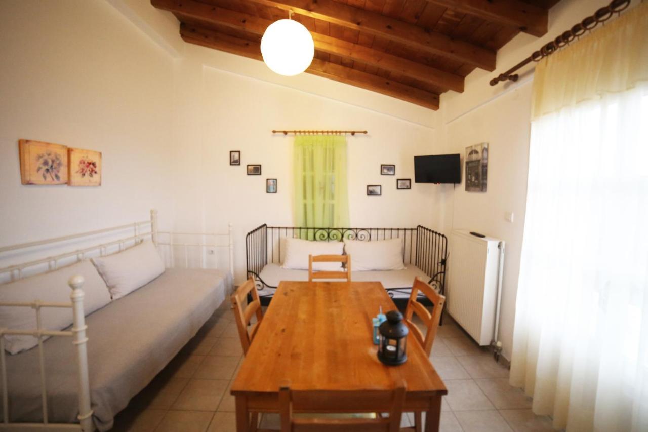 Studios Argyri Agios Kirykos  Bagian luar foto
