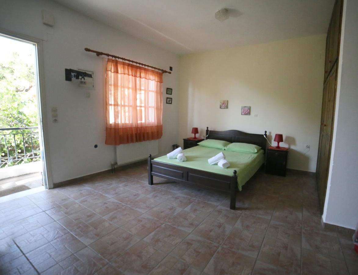 Studios Argyri Agios Kirykos  Bagian luar foto