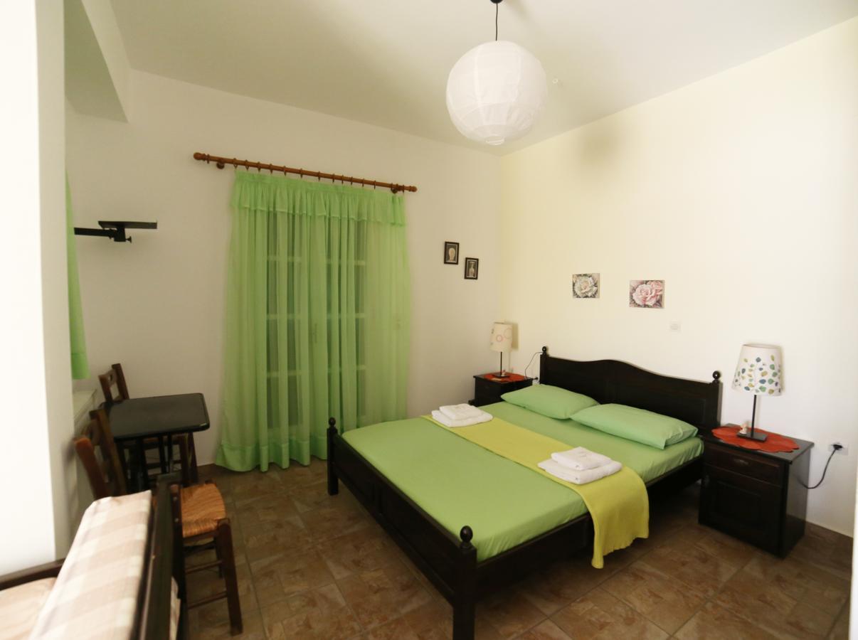 Studios Argyri Agios Kirykos  Bagian luar foto