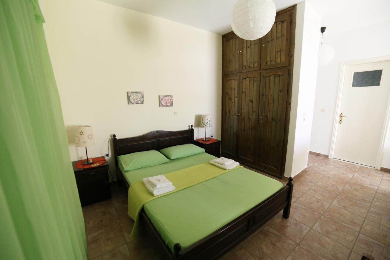 Studios Argyri Agios Kirykos  Bagian luar foto